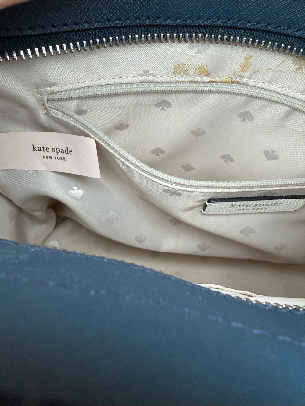 Kate Spade NWOT lavender leather/wht structure Crossbody w/Navy trim/ handles - Picture 9 of 11